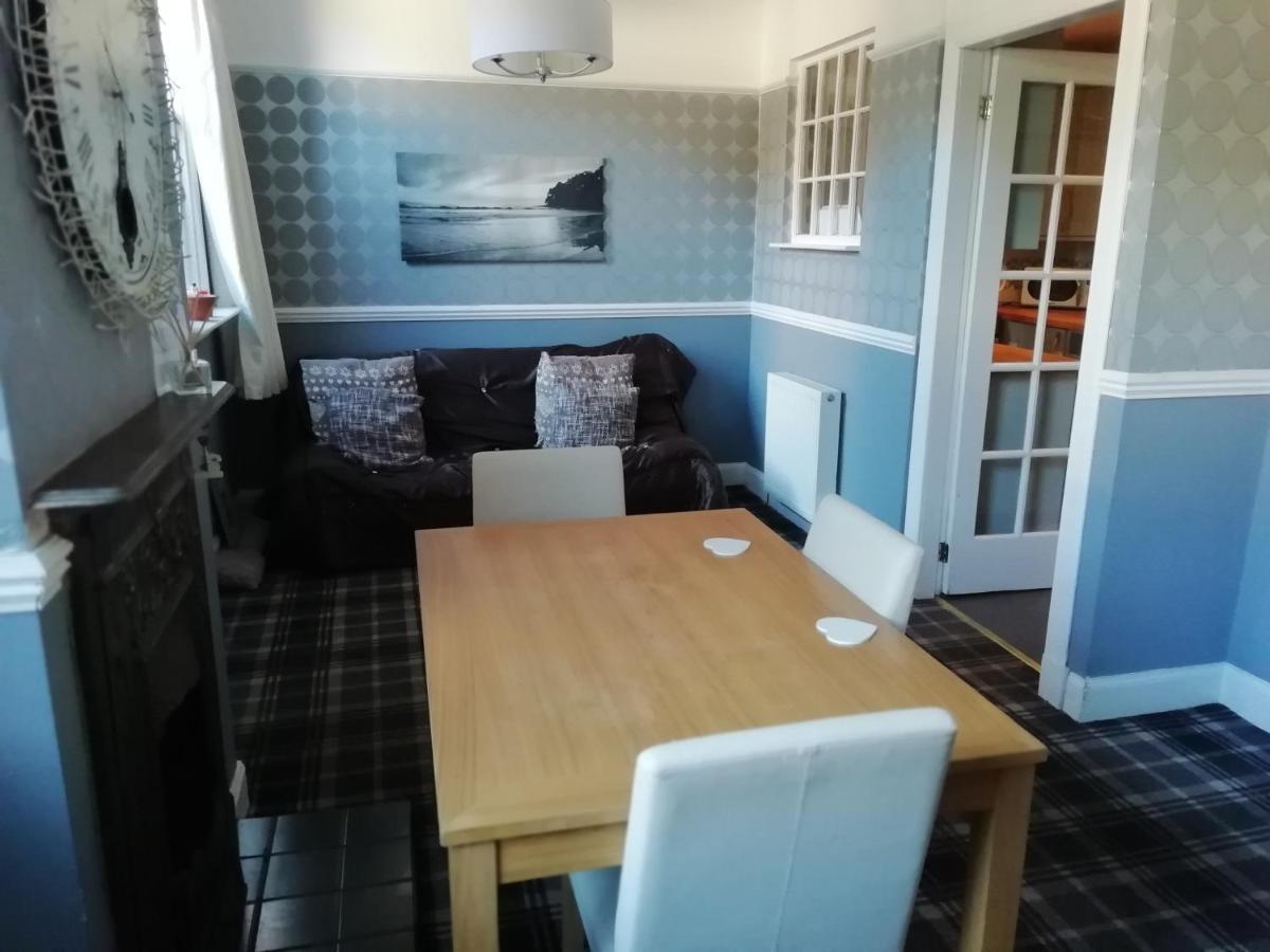 Carvetii - Halite House - 3 Bed House Sleeps Up To 5 People Lejlighed Tillicoultry Eksteriør billede